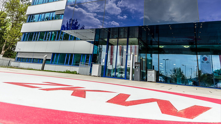 ZKW Group in Wieselburg, Austria Premium lighting systems for the global automotive industry: the ZKW Group in Wieselburg, Austria.