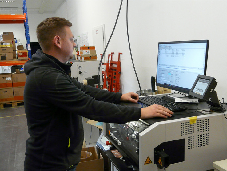 Optimising the in-house assembly process Arthur Kinder optimising the timesaving in-house assembly process.